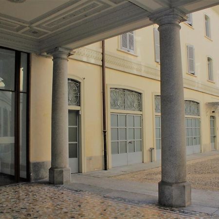 Palazzo Della Torre Elegant Apartment In Комо Экстерьер фото